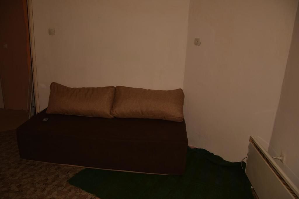 Хостелы Tiny Shelter - near Sofia University София-55